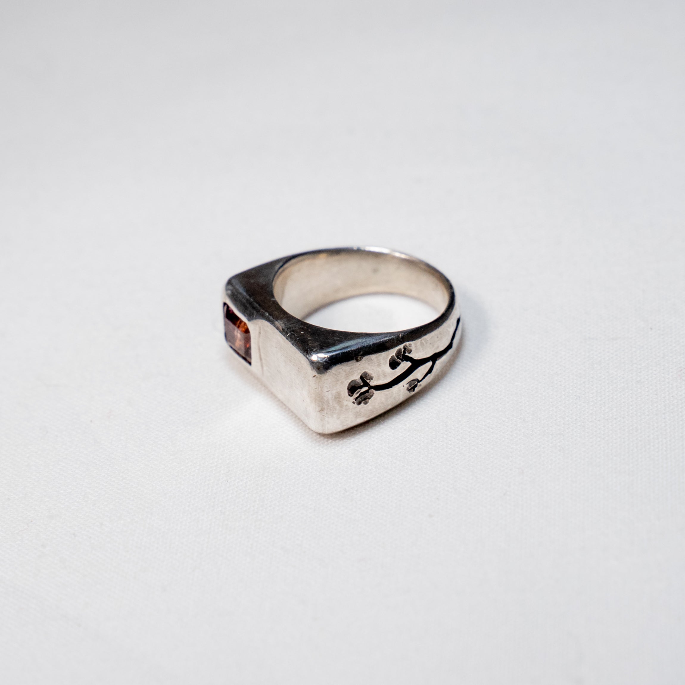 Bi-Colour Tormaline Signet Ring