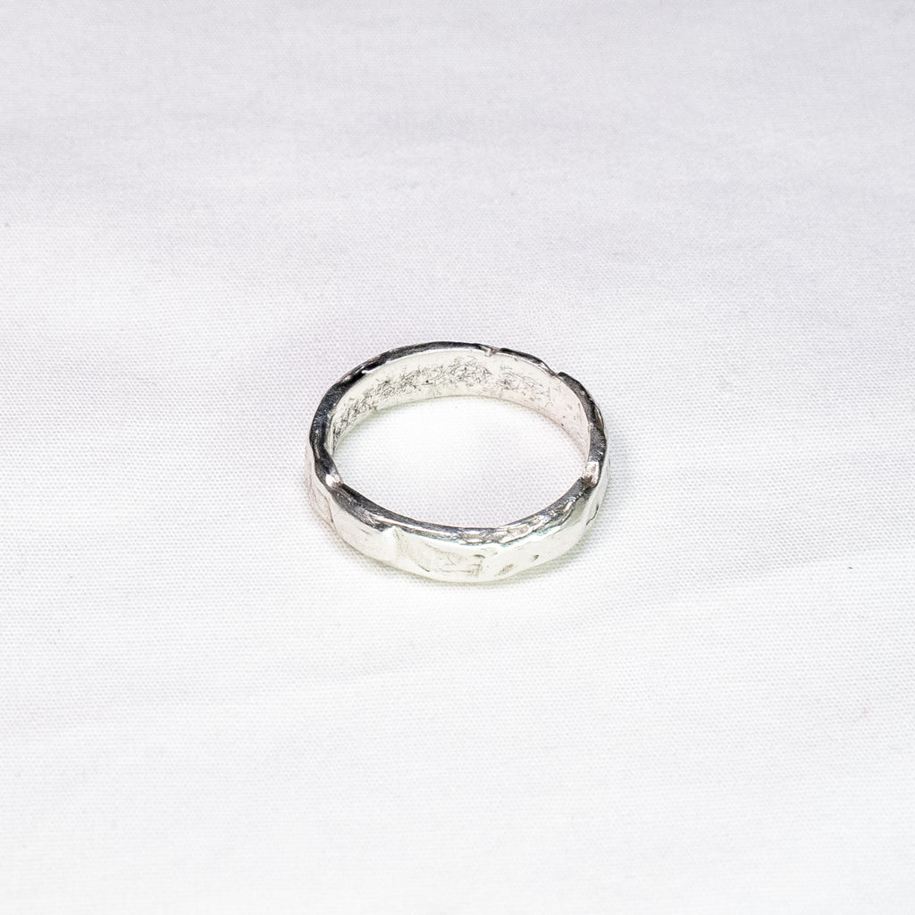 Organic textured band