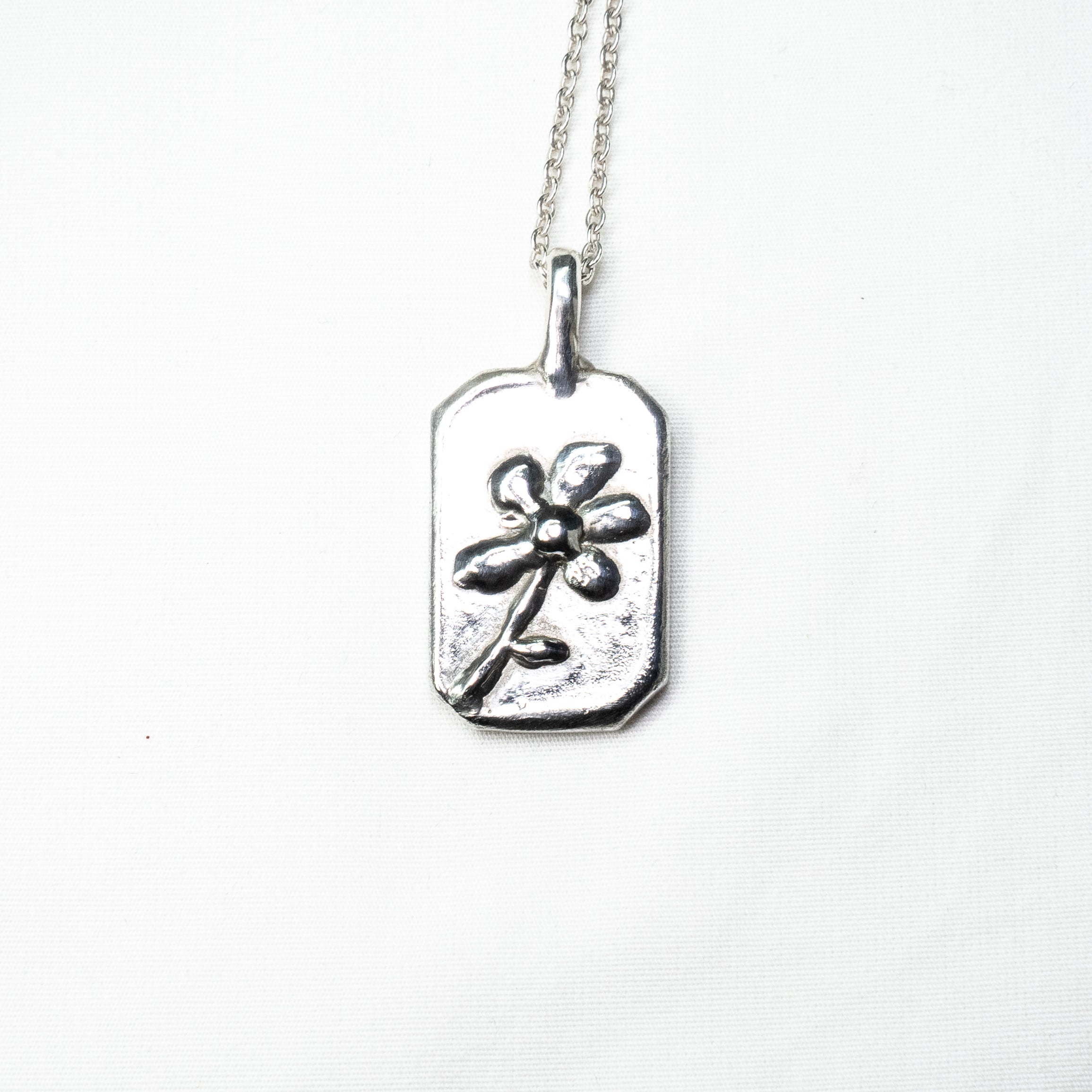 Freeflow Flower Pendant